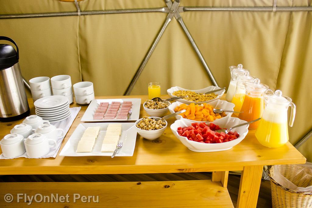 Photo Album: Breakfast in the geodesic dome